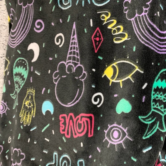 Pop Art Doodle Print Icecream Rainbow Palmistry Moon Eye Oversized Plush Blanket - Picture 4 of 12